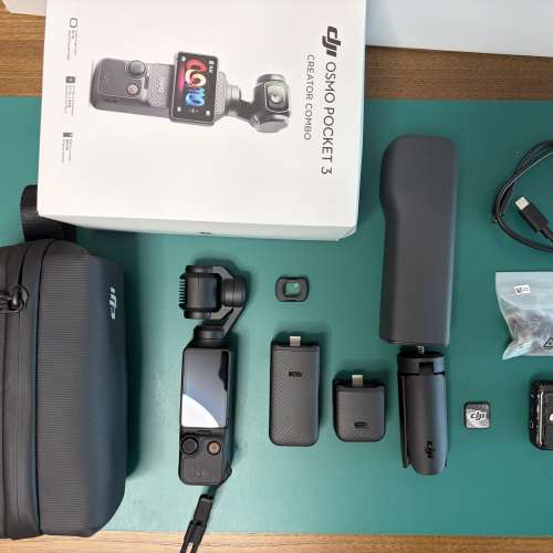 DJI pocket 3 creator combo