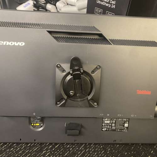 Lenove 24 吋顯示器 LT2452pwC