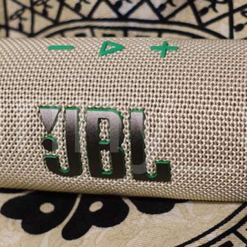 極新 香港行貨 JBL Flip 7 Portable Bluetooth Speaker 大熱賣斷市沙色 便攜式防水...