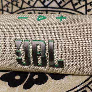 極新 香港行貨 JBL Flip 7 Portable Bluetooth Speaker 大熱賣斷市沙色 便攜式防水...