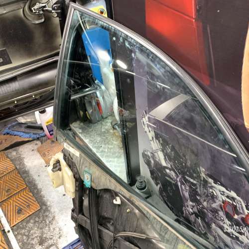 修理 車門玻璃機  車門鎖 車窗 不能關 benz bmw audi vw mini volvo land rover