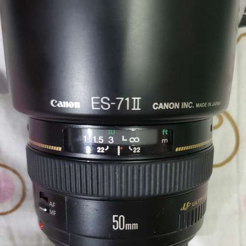 Canon EF 50mm f/1.4 USM lens