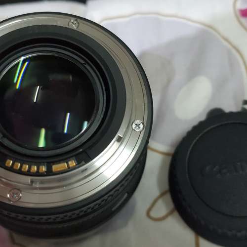 Canon EF 50mm f/1.4 USM lens