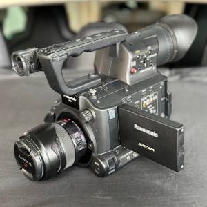 Panasonic AF100 + Lumix