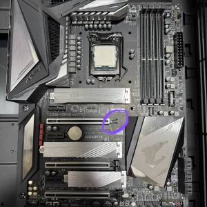 Gigabyte AORUS Z390底板連CPU Intel i9-9900KF