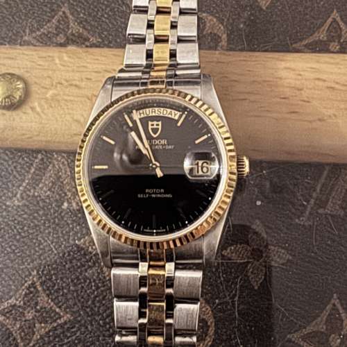 Tudor (76213) 2016年