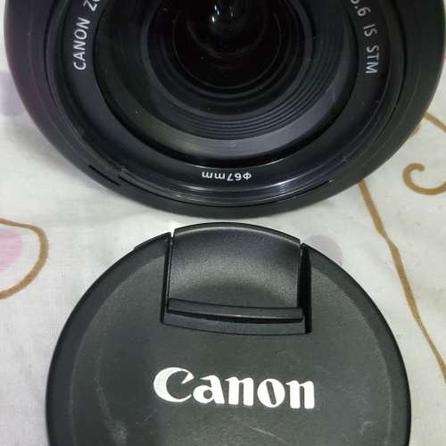 Canon EF-S 18-135mm f/3.5-5.6 IS STM lens