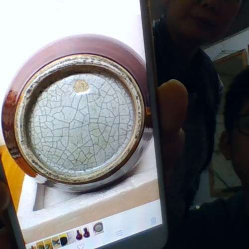 明代红釉天球瓶