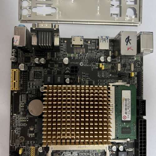 Asus J1900I-C