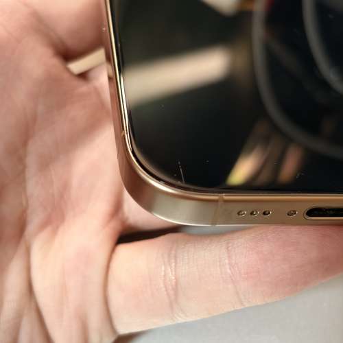 iPhone 16 Pro 256GB Desert Titanium