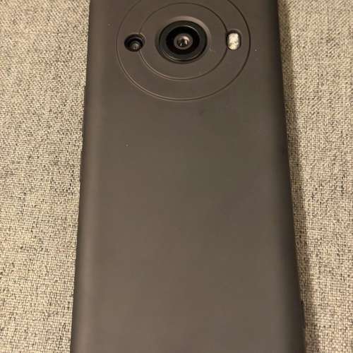 Sharp Aquos R8 Pro 萊卡鏡頭手機(只限今日内快放）