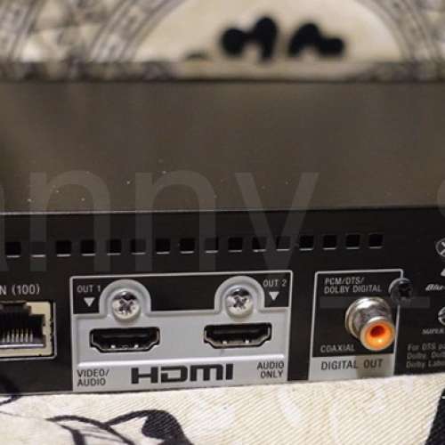 港行 Sony UBP-X700 4K Blu-ray player ULTRA HD UHD 超高清藍光播放機 可讀SACD (...