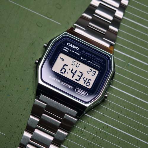 新淨新款行貨Casio A158WE 手錶 七年電