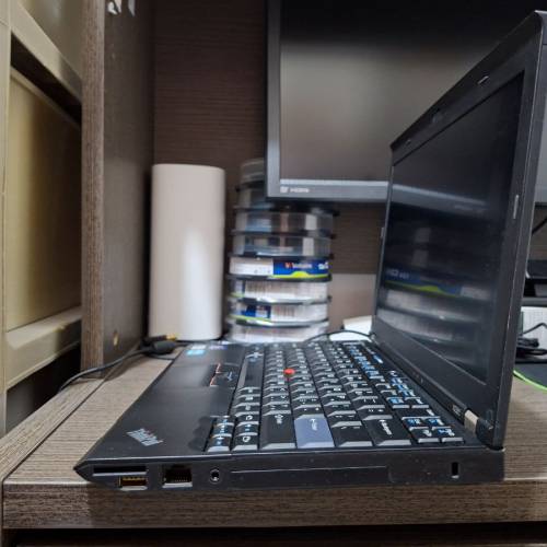 (不議價 議價不提供30天保養) Lenovo ThinkPad X220 筆記型電腦+擴展塢