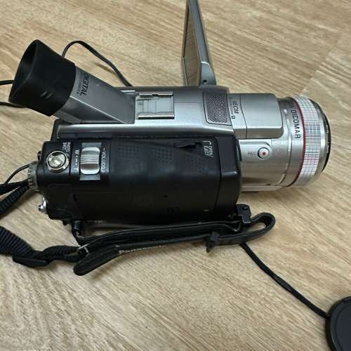 Panasonic NV-GS400