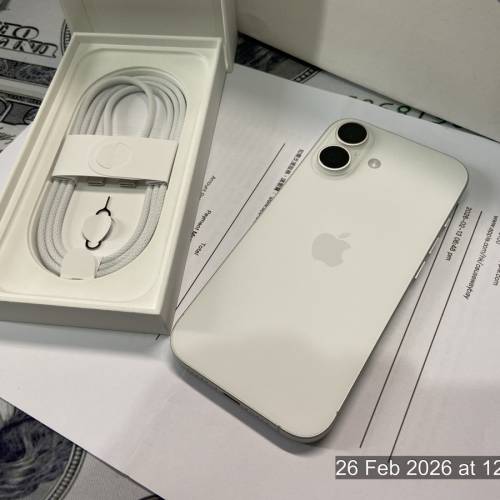99.9%新，iphone 17, 256gb, white, 行貨有保養
