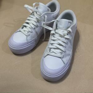 Nike 波鞋