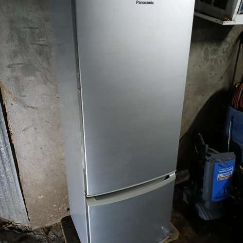 Panasonic 樂聲幻彩鋼銀雪櫃