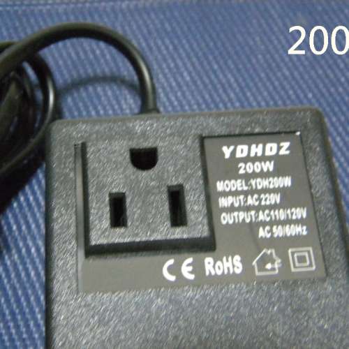 220V - 110V 純銅線圈變壓器 日本美國台灣電器適用 功率 200W / 300W