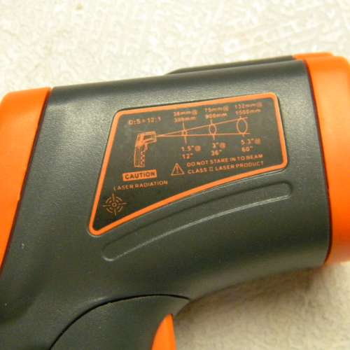 非接觸紅外線溫度計 工商業用 -50 至 380 度 背光彩屏 輕巧易用