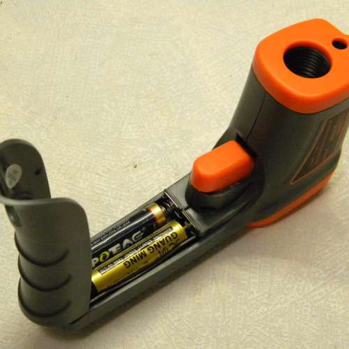 非接觸紅外線溫度計 工商業用 -50 至 380 度 背光彩屏 輕巧易用