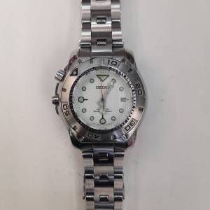 罕有100%新Seiko 5M62-0AY0左撇子200米, 動能潛水錶, 鎖把的, 連錶底海豚標誌 ( 45...