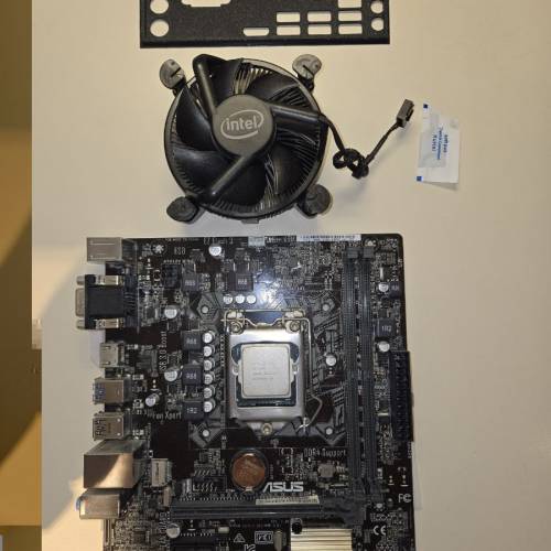 ASUS H110M-E 主機板 附擋板 + Intel Core i5-6500 + 原厰風扇