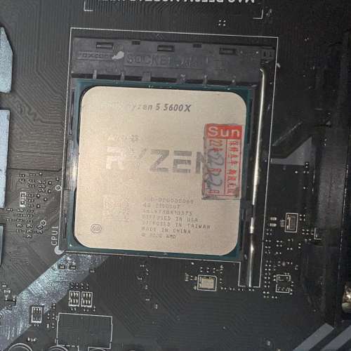 AMD  Ryzen 5 5600x，100%正常
