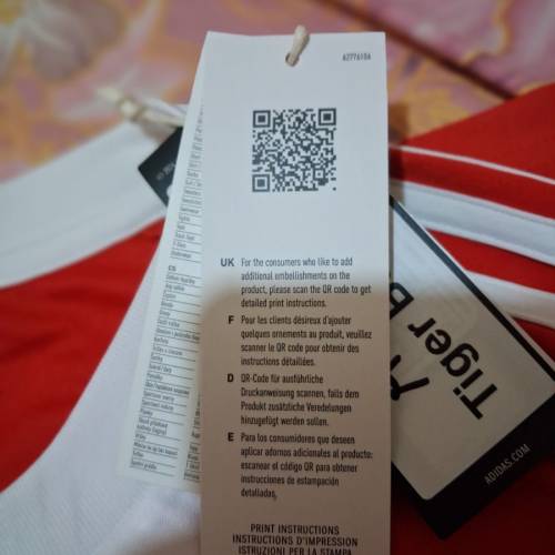 拜仁慕尼黑25/26年主埸球衣 （全隊簽名球衣）