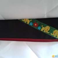 輕巧布料拉鍊袋，從日本東京買入。