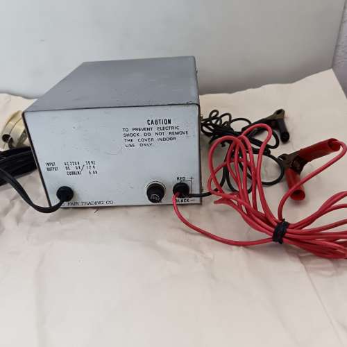 DC12V（直流）6A（安培）電源供給器