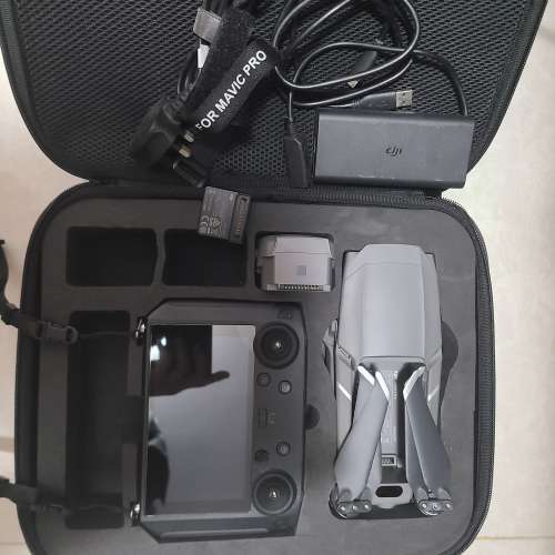 二手 DJI Mavic 2 Pro ( Hasselblad camera ) + Smart Controller +1電