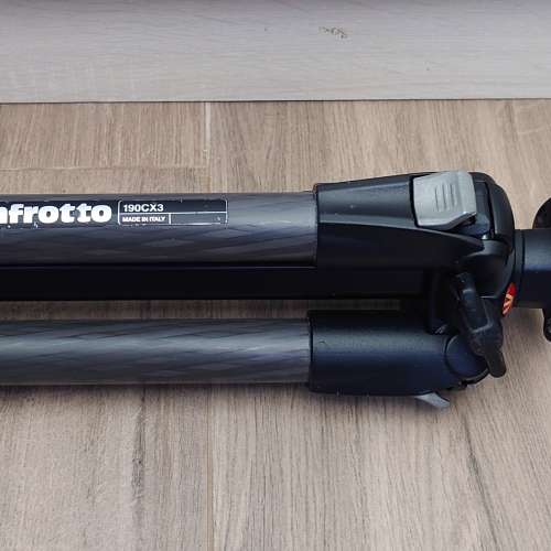 Manfrotto 190CX3 Carbon Fiber Tripod 碳纖維三腳架