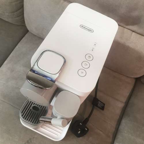 ☕️ NESPRESSO Lattissima One F111 DELONGHI ITALY 🇮🇹 USED 膠囊咖啡機 ☕️