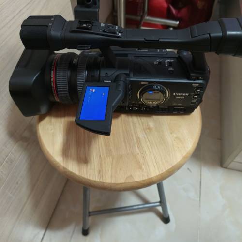 數碼摄錄機Canon  XHA1