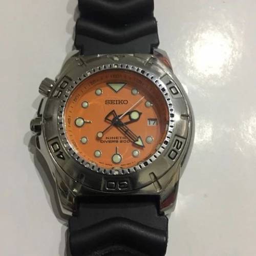 Vintage Seiko Kinetic Big Boss Lefty Crown 200m Scuba Diver Watch