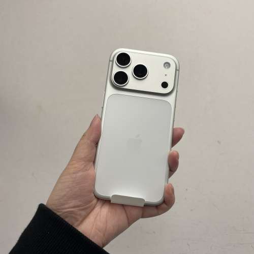 💖Apple最新款iPhone 17 Pro 💖Apple iPhone 17系列/香港行貨/💙藍色💙🤍銀色🤍/抵...