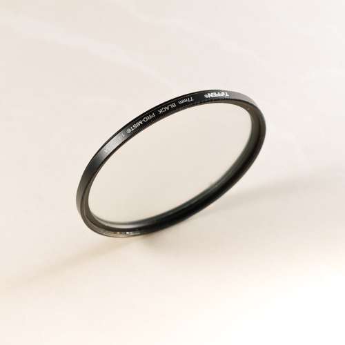 TIFFEN Black Pro-Mist Filter (77mm, Grade 1/4)