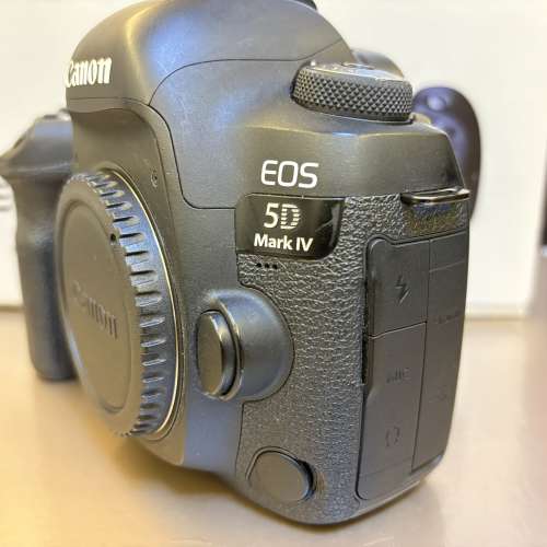 Canon  EOS 5D Mark IV Body