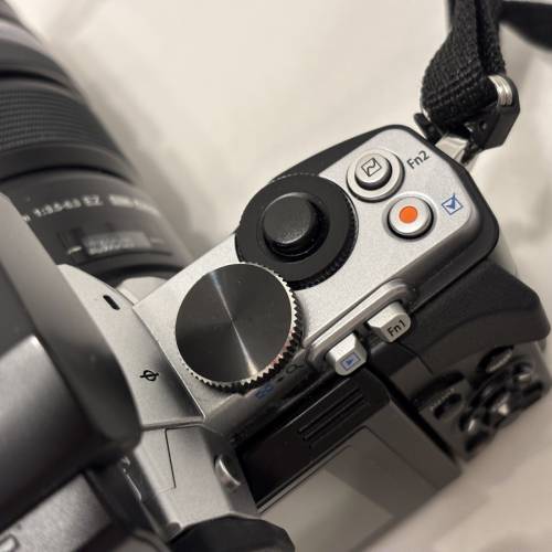 M43 Olympus 奧林巴斯 OM-D E-M5 EM5 連 12-50 lens, FL-LM2 閃光燈