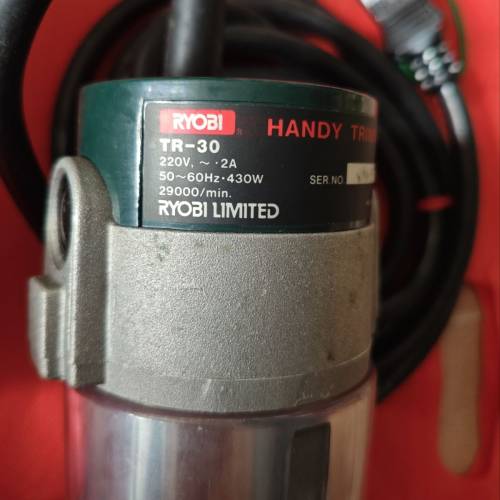 日本知名工業品牌木工手提切割修邊機(囉機)