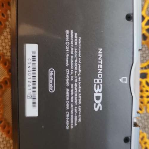 美版 Nintendo 3DS 遊戲機連 5隻遊戲 [只玩正版無改機]