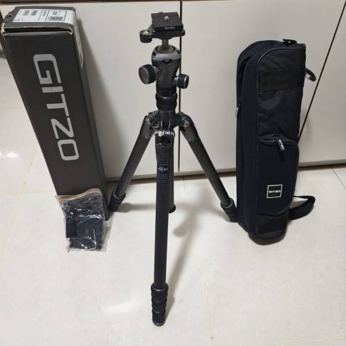 GITZO 碳纖維腳架（含雲台）