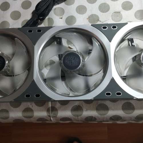 Cooler Master  (ML360P) ARGB 連體12cm風扇三把