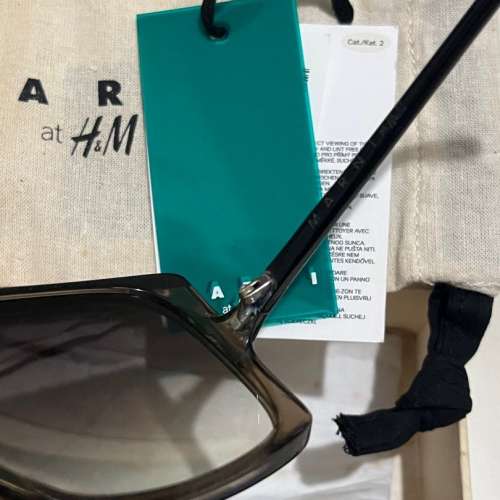 H&M x Marni 男女裝太陽眼鏡
