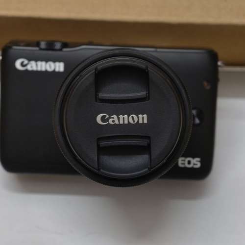 Canon EOS M10 EF-M15-45 IS STM Kit 接近全新