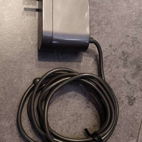 原裝Dyson 吸塵機充電器 100-240V 兩腳 合 DC30 DC31 DC34 DC35 DC44 DC45 DC56 DC57