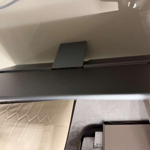 便攜16寸 AMOLED 120hz