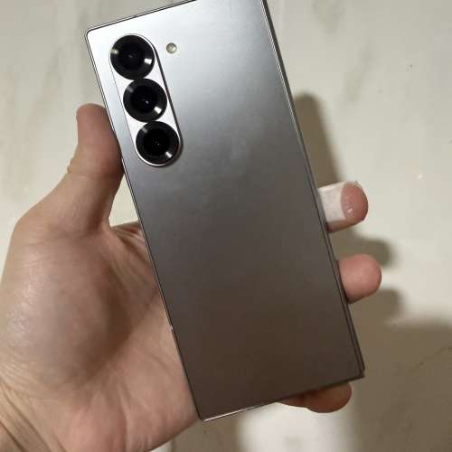 全網最平🔥Samsung galaxy fold 6 12+256美版單卡+esim銀色
