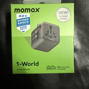 全新momax 1-world travel adapter旅行轉接器 黑色
